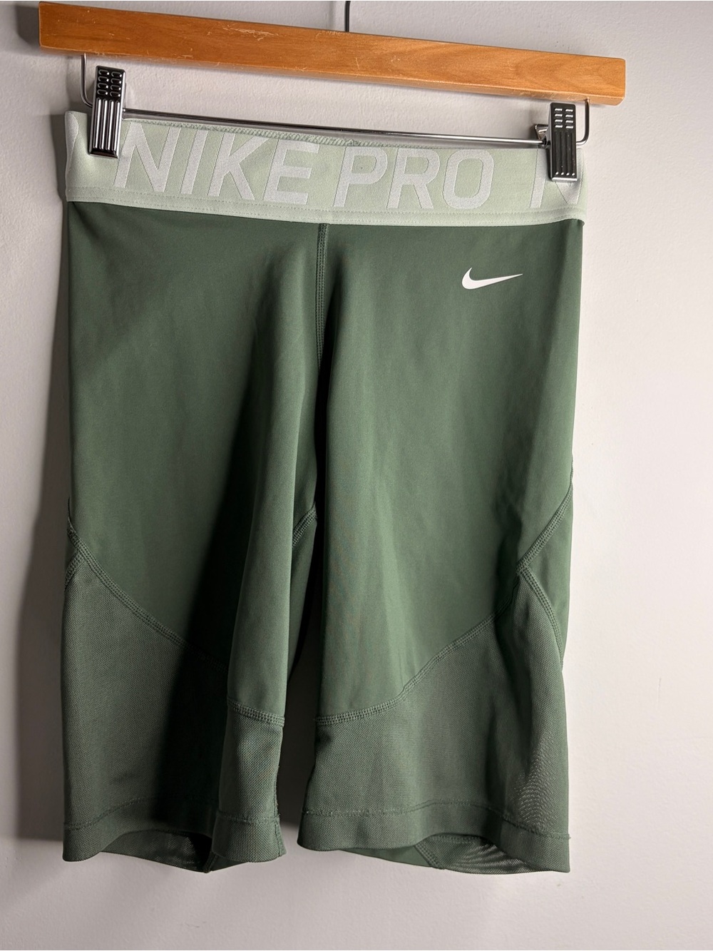 Nike Pro Biker Olive Green Mesh Athletic Compression Shorts Medium 9” - Picture 5 of 7